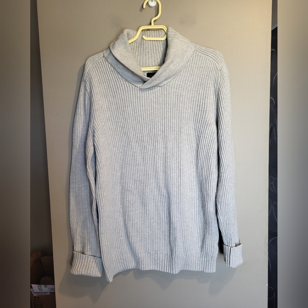 RW&CO. Cream Ribbed Knit Sweater, Size Medium